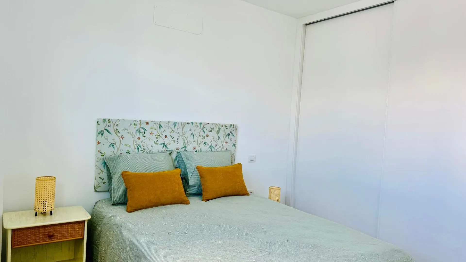 Casa Noa By Vulcano Homes 코스타 테기세 아파트