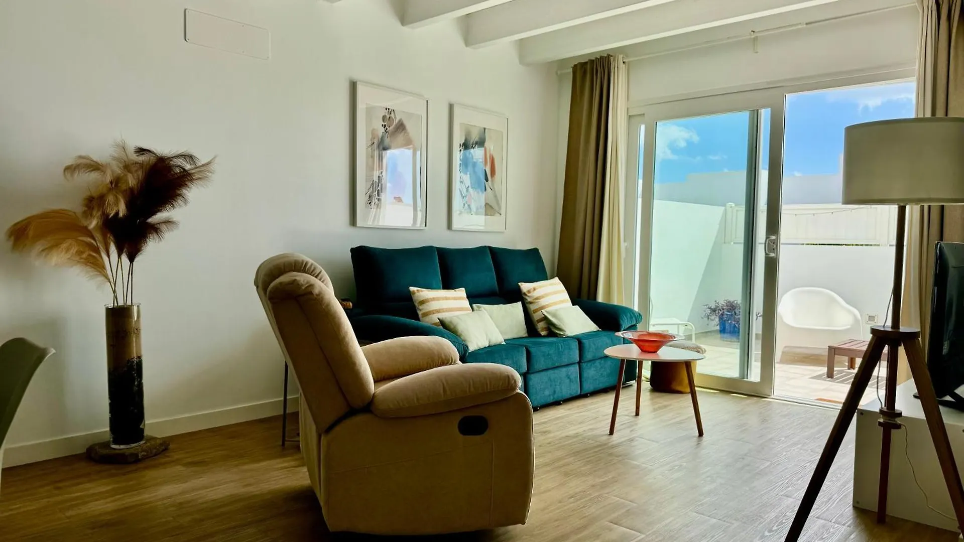 Casa Noa By Vulcano Homes 코스타 테기세 아파트